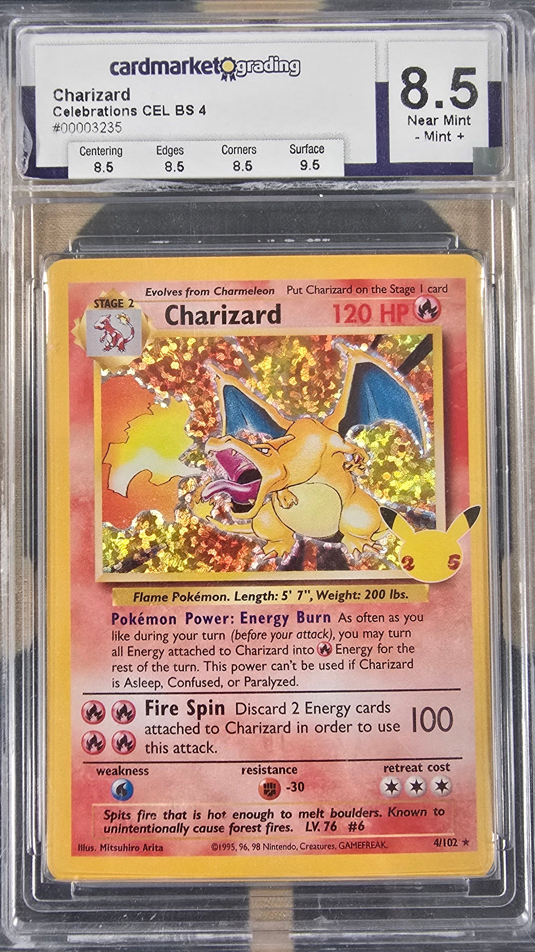 Glurak Pokemon - CEL BS4 Pokemon Slab - CMGrading 8,5