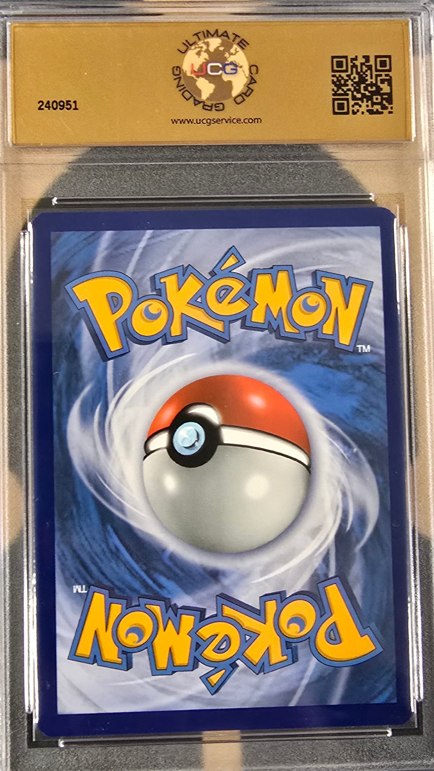 Glurak VMAX Promo - SWSH261 Pokemon Slab - UCG 9